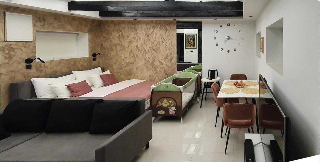 Studio Apartman Lenox Ριέκα Εξωτερικό φωτογραφία
